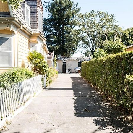 West End Neighborhood Cottage Santa Rosa Extérieur photo